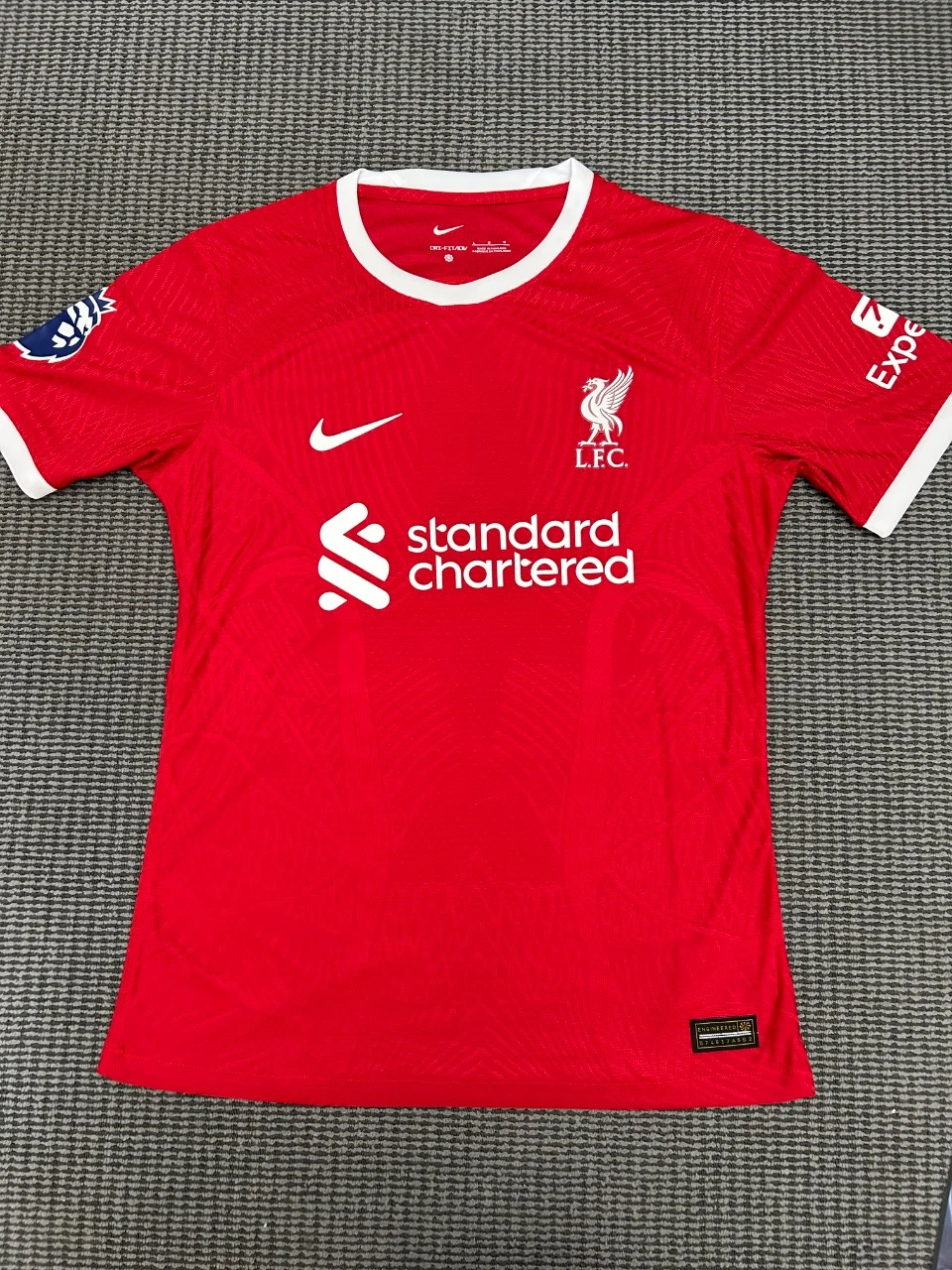Camisa autografada Harvey Elliott, Liverpool – photo 3